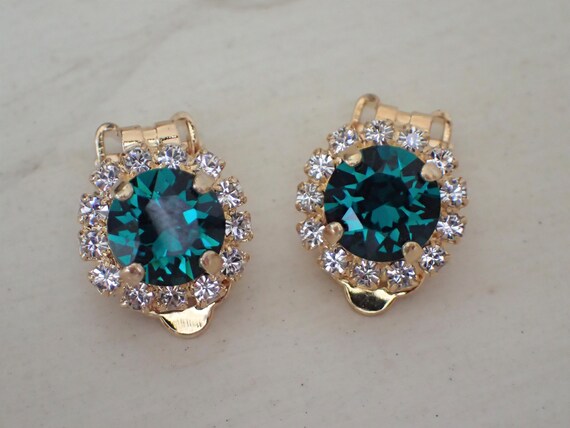 Swarovski Emerald & Clear Crystal Halo Clip On Earrings, Yellow Gold