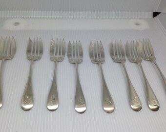 Antique/Vintage 8pc Sterling Silver Forks.