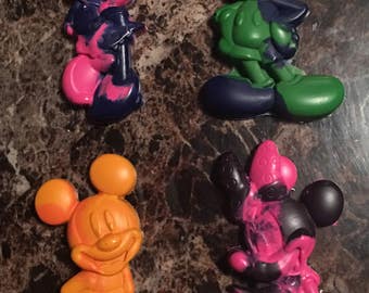 Multicolored mouse crayons