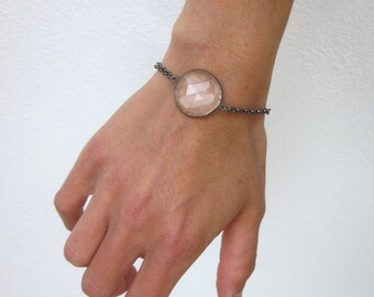 Rock quartz stacking bracelet, round clear quartz bracelet, modern stone bracelet, oxidized sterling silver thick chain minimal bracelet