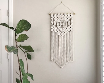 Macrame Patterns/Macrame Pattern/ Macrame Wall Hanging Pattern/Wall Hanging/Pattern/DIY/Name: Center Diamond