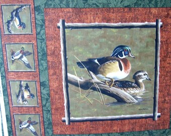 Tissu Petit panneau coussin Canards sauvages sur l'eau
