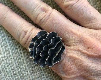 Modernist Ruffle Ring -- 10