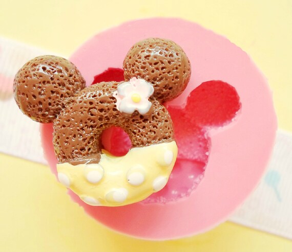23mm Mickey Mouse Donut Doughnut Cake Flexible Silicone Mold 23mm Mickey Mouse Donut Doughnut Cake Flexible Silicone Mold