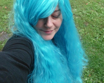 Blue Wig, fluffy wig, aqua blue, teal blue, fluffy blue Wig, Long blue wig, bangs, curly, wavy, cosplay, full, thick, aqua wig,