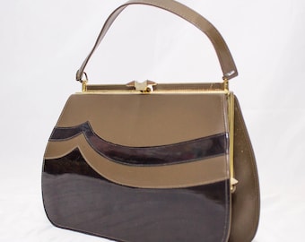 Classic 1960's Handmade Naturlizer Stimulated Leather Handbag