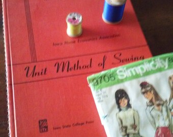 Unit Method of Sewing by Iowa Home Economics Association 1955