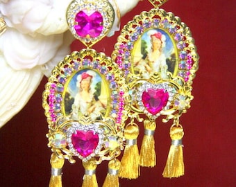 Victorian Juicy Colors Fuchsia Tassels Stunning Cameo Studs Earrings