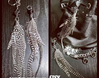 Assortment 1 jewelry bag and 1 pendant natural feathers