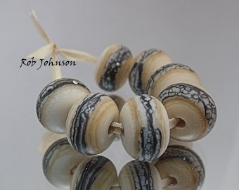 Snake Rock Pass, Lampwork Beads, SRA, UK