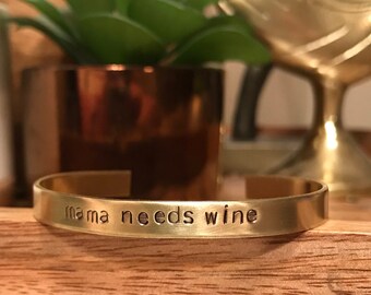 Mama Needs Wine Bracelet, Funny Bracelet, Funny Gift, Wine Lover Gift, Funny Jewelry, Wine Jewelry, Gift for Wine Lover, Mom Gift, Mom