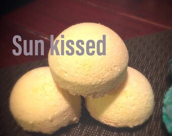 Sun kissed bath bomb