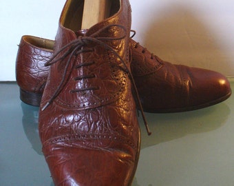 Vintage Johnston & Murphy Made in Italy Faux Alligator Shoes. Size 9.5 US