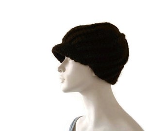 Womens Peak Cap, Knit Peak Hat, Newsboy Hat, Brown Cap