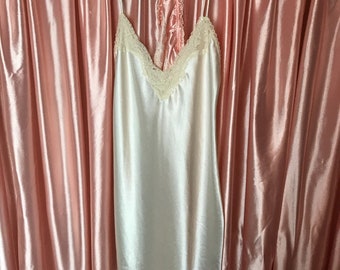 Low cut satin and lace spaghetti strap slip dress M