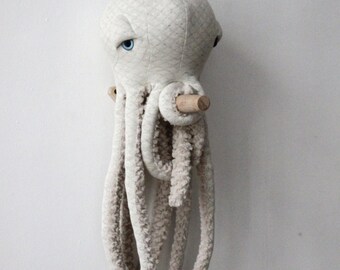 Small Albino Octopus