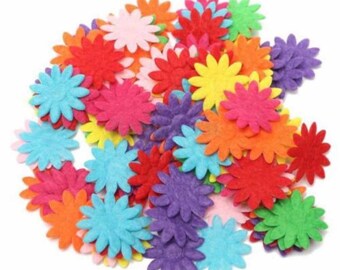 Set of 50 felt flowers