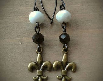 Black & Gold Fleur de Lis Dangle Earrings w/Czech Crystals