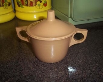Vintage Melmac Melamine Sugar with lid in beautiful milk chocolate color