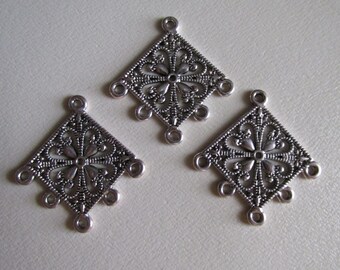 Antique Silver Elegant Charm Holder for 5 charms C1006
