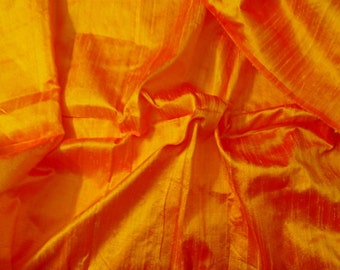 Silk Dupioni in Sunset red /orange-Fat quarter, D 51