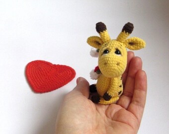 Miniature / Thread Artist / Crochet Giraffe / Handmade gift
