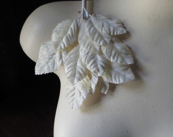 Ivory Velvet Leaves for Bridal, Hat, Jewelry or Costume Design, Floral Supply ML 55