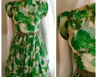Vintage 1950s Dress Green Floral Nylon Chiffon Full Skirt XS Petite 34 x 24 x full