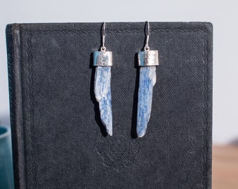 Blue kyanite earrings, blue crystal earrings, raw crystal earrings, blue drop earrings