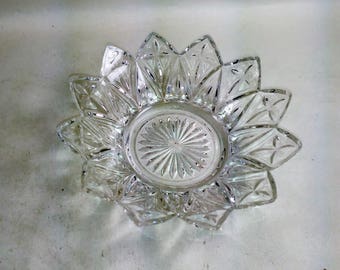 Flower Petal Glass Dish 5.5" Wide/Versatile Formal Or Every Day Decor/Great Used Condition (H)