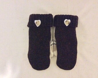 Upcycled warm and soft wool sweater mittens