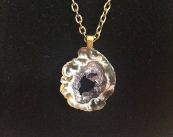 Druzy pendant, natural stone pendant, natural stone slice, druzy, druzy necklace, stone pendant, agate slice pendant