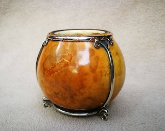 Mate with ferrule of alpaca and copper (YerbaMate tea cup/Gourd for tea from YerbaMate with Mouthpiece of copper and alpaca.)