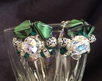 Green Crystal clip on cluster earrings rhinestone mid-century excellent condition button