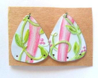 Upcycled Jewelry Tin Earring Findings Pair