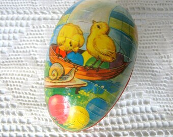 Vintage Paper Mache Egg Container - 1960's - Paper Mache Box, Chicks, Snail, Candy Container, Easter decoration, Made in Western Germany