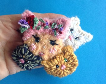 Cat brooch,Cat lady brooch,Crazy cat lady brooch, kitty brooch, felted cat brooch, one of a kind cat brooch,unique cat brooch,