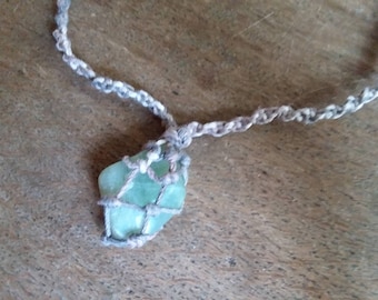 Hemp wrapped stone/hippie necklace/green stone/macrame necklace/macrame