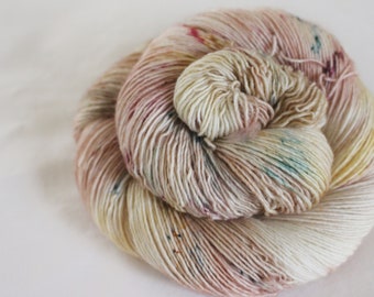 Wrapped Up In Books - Sandpiper - 100% superwash merino singles yarn