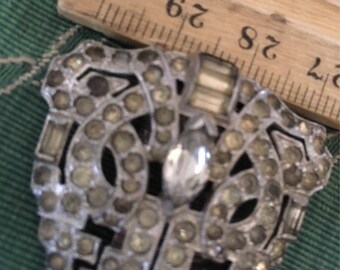 Vintage sparkly rhinestone brooch