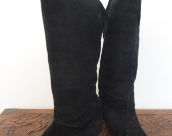 Vintage 1970s Zodiac Black Suede Boots