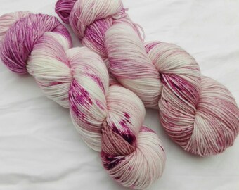 Hand dyed sock yarn variegated speckled 85% superwash merino 15 nylon