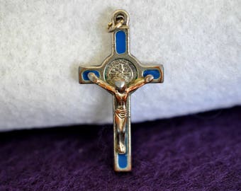 Vintage St. Benedict's Cross Pendant, St. Benedict Medal, Catholic Jewelry, Crucifix Pendant, Religious Jewelry, Inspriational Jewelry GS806