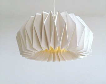 ZÜRICH Origami Lampenschirm aus Papier | Regulierbare handgefaltete Lampe | Weiße Deckenlampe Wohnzimmer | Handmade im skandinavischen Stil