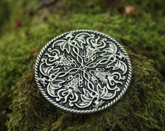 Medallion of dragons, silver finish, decorative rivet for leather
