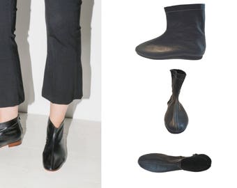 Sample sale! Black leather boots, Chelsea boots, women’s boots