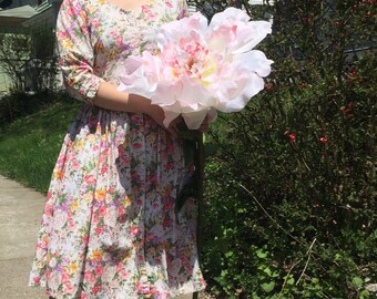 Vintage Floral Cotton Dress with Full Skirt