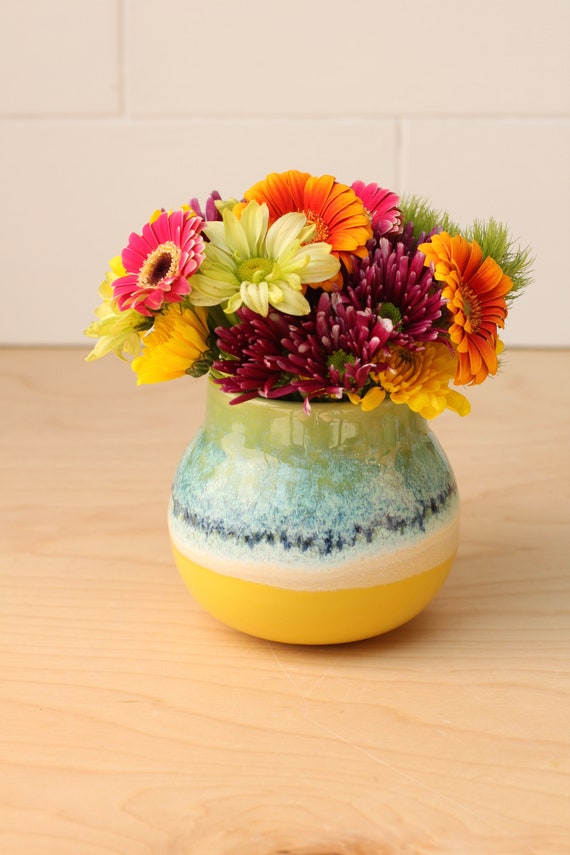 coastal vase // coastal decor // boho vase // small flower vase