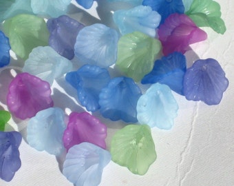 SALE - Acrylic Flower Beads Lucite Flower Beads 50 Calla Lily 12mm - Cool Mix