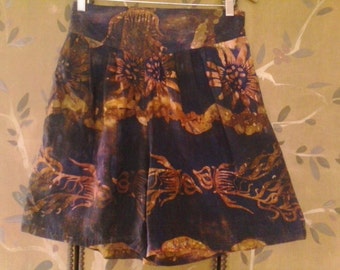 80s high waist batik style Hawaiian shorts